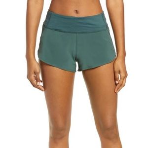 Outdoor Voices Hudson 2.5” Short